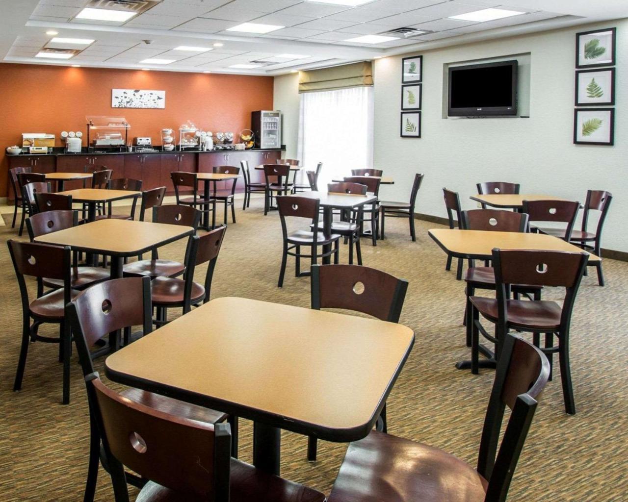 Sleep Inn & Suites Palatka North Exterior photo