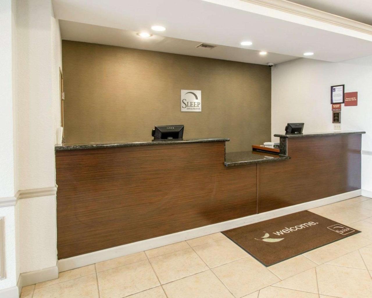 Sleep Inn & Suites Palatka North Exterior photo